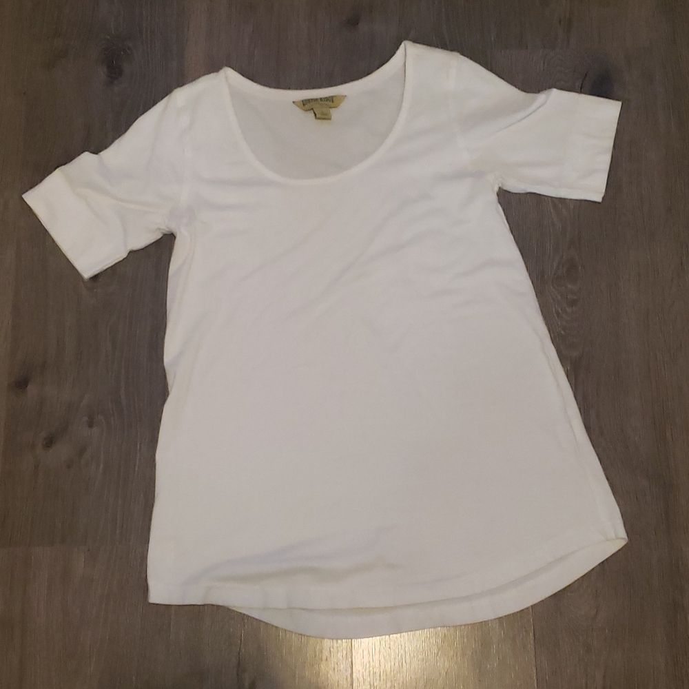 Rustic Ridge white T shirt